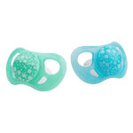 50x BRAND NEW PACKS OF 2 TWISTSHAKE ORTHODONTIC PACIFIERS IN ASSORTED COLOURS. RRP £5.89 PER PACK. (R16-1)